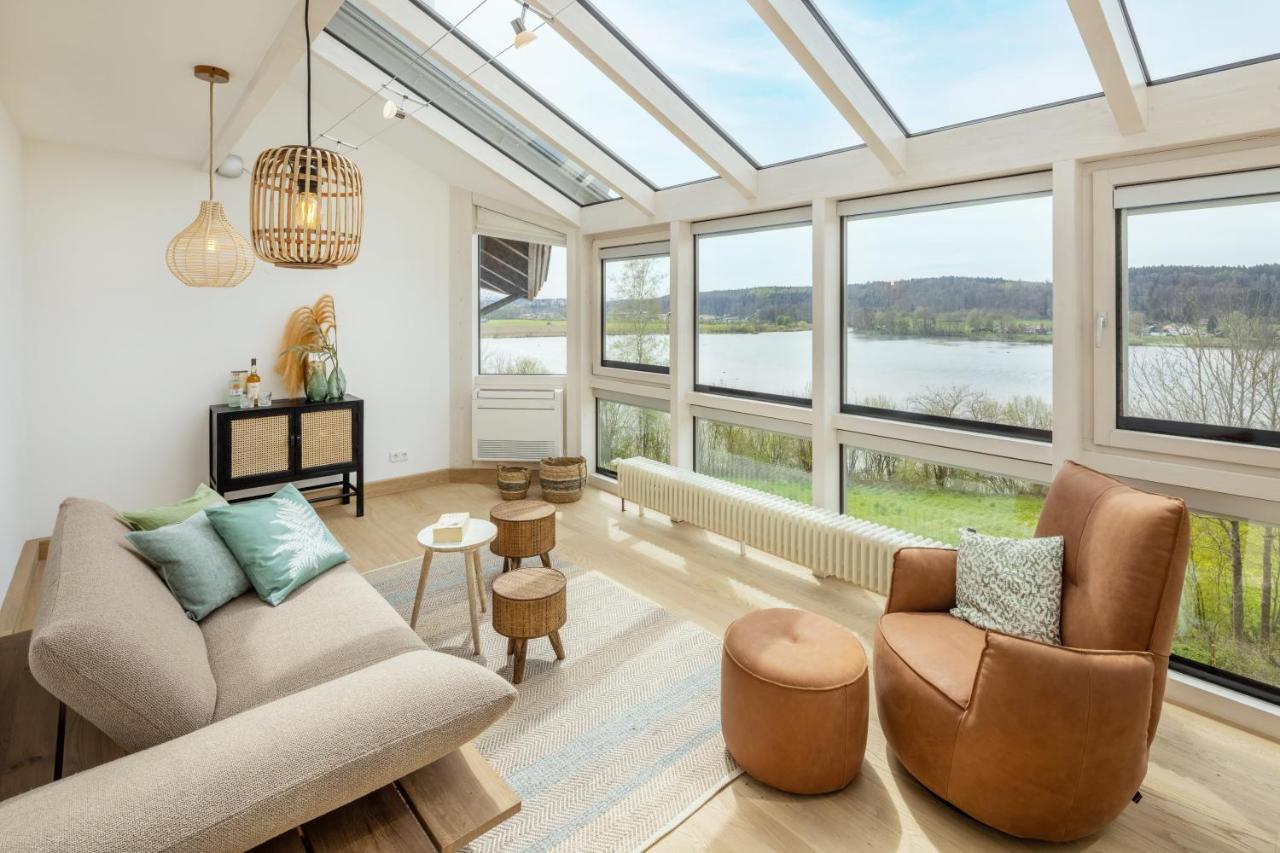 Stille X Weite - Hochwertige Wohnung Mit See-Panorama Kronburg Exteriör bild