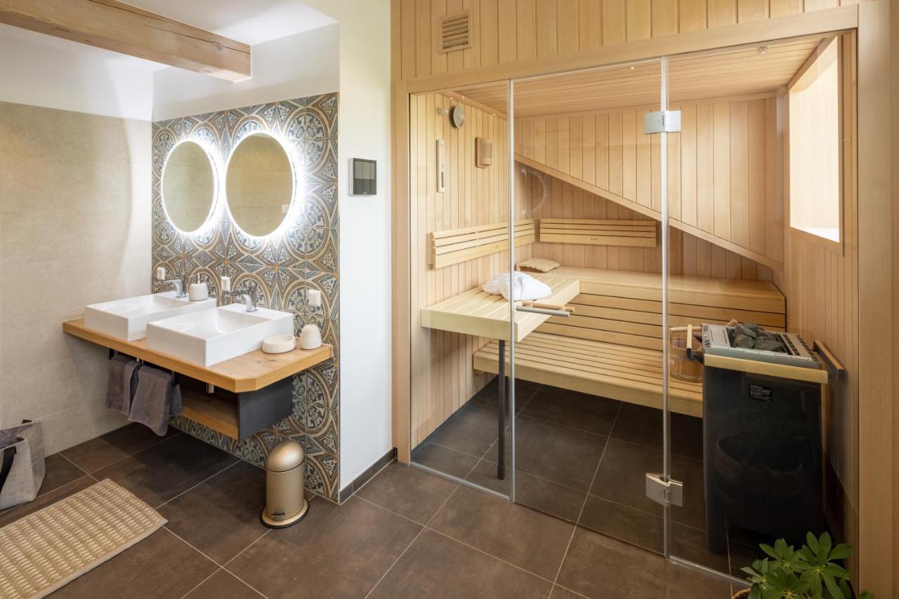Stille X Weite - Hochwertige Wohnung Mit See-Panorama Kronburg Exteriör bild